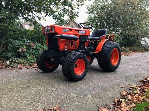 Kubota gazonbanden set b6001-b7001 NIEUW, Zakelijke goederen, Machines en Bouw | Heftrucks en Intern transport, Overige typen