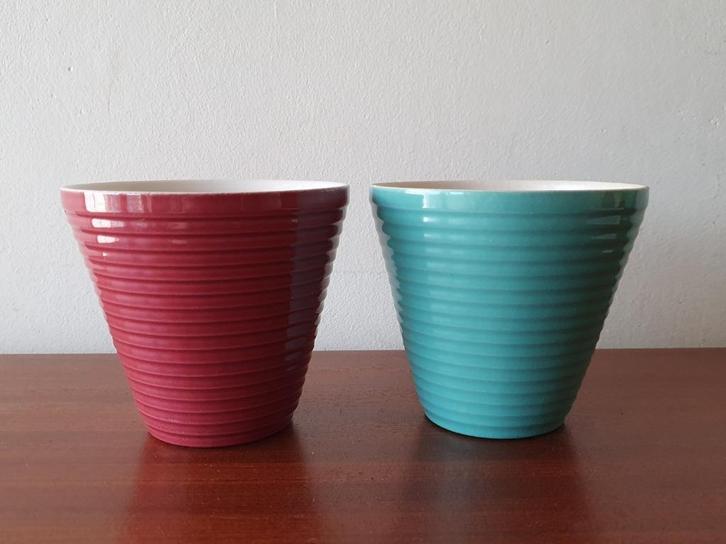 Vintage Adco ribbel bloempot turquoise donkerrood wit Ø10 cm, Antiek en Kunst, Antiek | Keramiek en Aardewerk, Ophalen of Verzenden