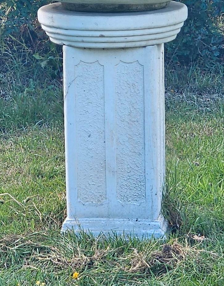 Betonnen Zuil / Pilaar Tuindecoratie, Tuin en Terras, Bloembakken en Plantenbakken, Gebruikt, Tuin, Rond, Ophalen