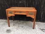 Chinees bureau chinese riet ingelegd bureau bruin 3 lades, Huis en Inrichting, Bureaus, Verburgt Vintage, Gebruikt, Ophalen of Verzenden