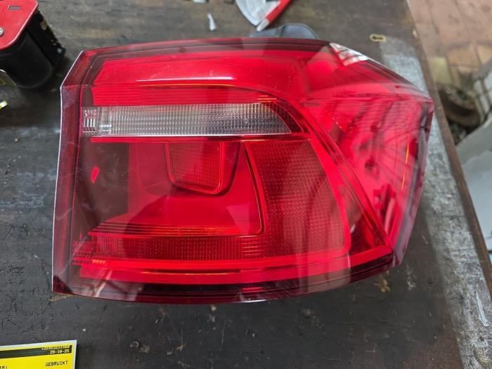 Achterlicht rechts van een Volkswagen Golf Sportsvan, Auto-onderdelen, Verlichting, Volkswagen, Gebruikt, 3 maanden garantie