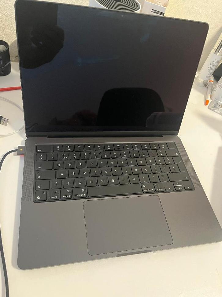 MacBook Pro (14-inch, M3, november 2023), Computers en Software, Apple Macbooks, Nieuw, MacBook Pro, Overige groottes, 4 Ghz of meer