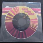 45 rpm Elvis Presley - Suspicion / Kiss Me Quick, Cd's en Dvd's, Vinyl Singles, Pop, Gebruikt, Ophalen of Verzenden, 7 inch