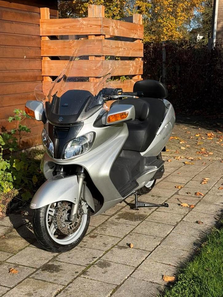 Suzuki burgman 650, Motoren, Motoren | Suzuki, Particulier, Toermotor, meer dan 35 kW, 1 cilinder, Motorrijbewijs A, Ophalen