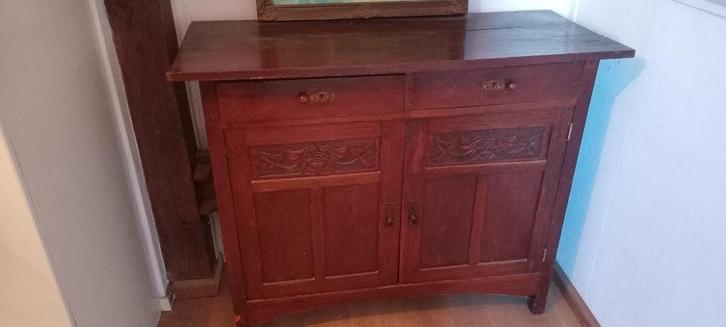 Antiek Eiken Dressoir. 2 stuks beschikbaa, Antiek en Kunst, Antiek | Meubels | Kasten, Ophalen