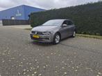 Volkswagen Polo 1.0 TSI 95pk 2018 Grijs Hatchback, Auto's, Voorwielaandrijving, Stof, 23 km/l, Handgeschakeld