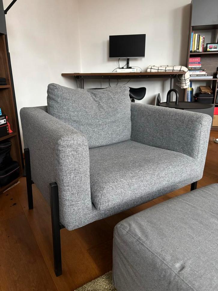 IKEA KOARP Fauteuil - Lichtgrijs, Huis en Inrichting, Fauteuils, Gebruikt, Stof, 75 tot 100 cm, Ophalen