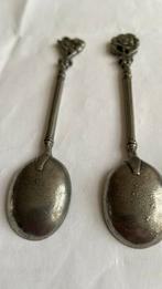 2 Tinnen bloemen lepeltjes 11cm, Antiek en Kunst, Ophalen of Verzenden
