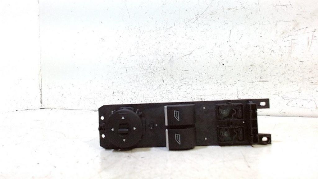 Bedieningspaneel elektrische ramen Ford Fiesta, Onderdelen@venauto.nl, Van der Ven Autorecycling B.V., Gebruikt, Ettenseweg 76, 4706 PB Roosendaal, The Netherlands