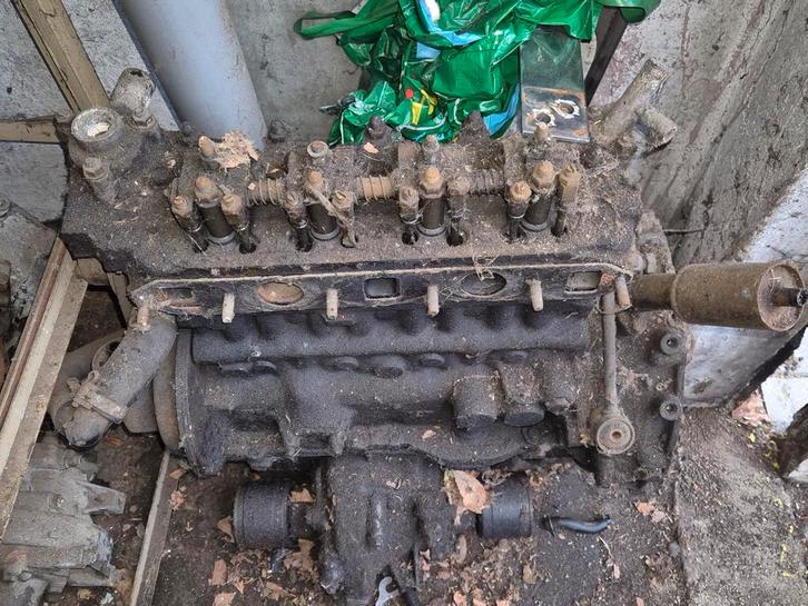 6x Mini Blok plus diverse cylinder koppen, Auto-onderdelen, Motor en Toebehoren, Mini, Gebruikt, Ophalen