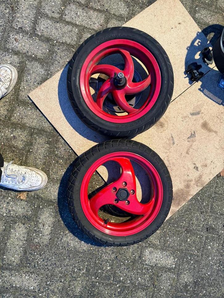 Piaggio nrg wielenset rood, Motoren, Tuning en Styling, Ophalen of Verzenden