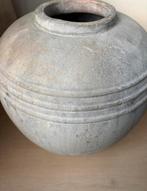 Grote Bloempotten vaas taupe, Ophalen of Verzenden, Zo goed als nieuw, Overige kleuren, Minder dan 50 cm