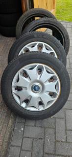 Ford Connect, Complete set wielen (staal), Auto diversen, Wieldoppen, Ophalen, Gebruikt