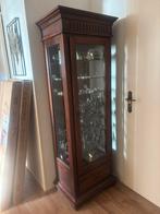 Antieke vitrinekast met glazen deur, Ophalen