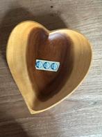 Houten hart 🧡 schaal.in hartvorm, Ophalen of Verzenden, Zo goed als nieuw, Rond, Hout