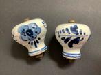 2 porseleinen deurknoppen. Delfts blauw?, Antiek en Kunst, Ophalen of Verzenden