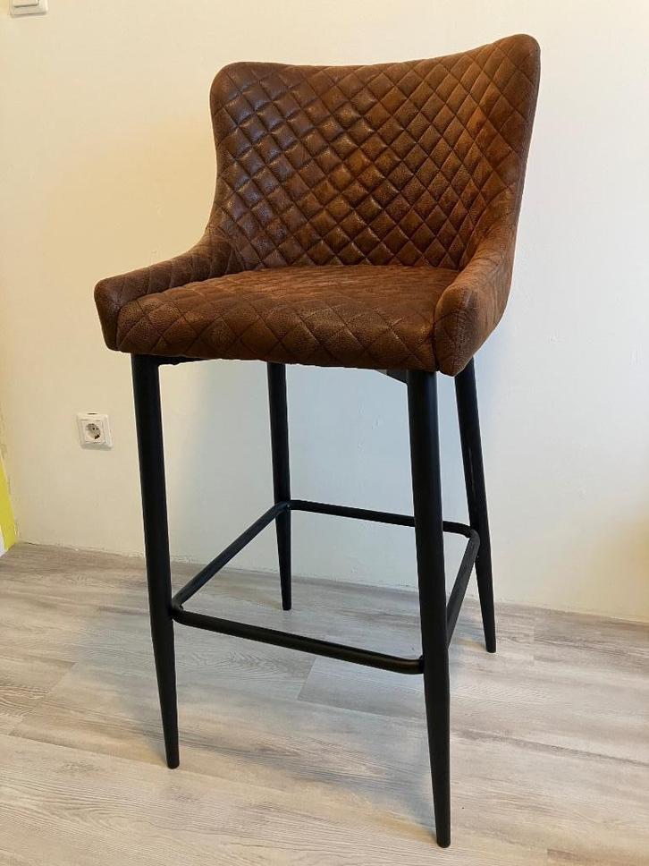 barkruk met rugleuning, Huis en Inrichting, Barkrukken, Gebruikt, 60 tot 90 cm, Metaal, 1 kruk, Met voetsteun, Ophalen