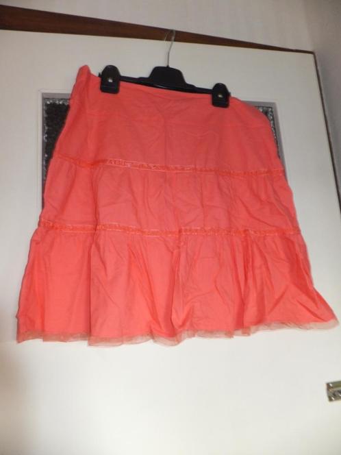 Zgan boho bohemian Ibiza stijl stroken rok in koraal 36 / 38, Kleding | Dames, Rokken, Zo goed als nieuw, Maat 36 (S), Overige kleuren