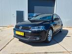 Volkswagen Jetta 1.6 TDI 77KW DSG 2011 Zwart, Auto's, 4 cilinders, 700 kg, Origineel Nederlands, Bedrijf