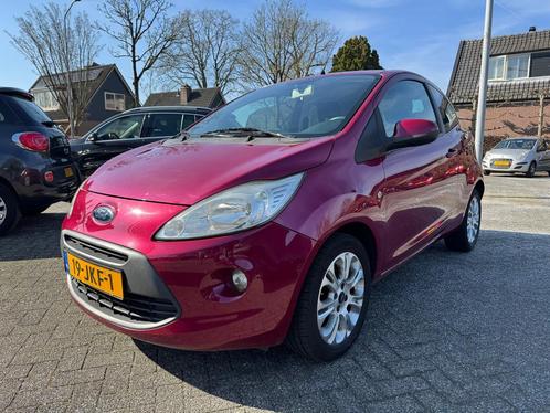 Ford Ka 1.2 Titanium 51kW-69pk,Apk 14/2/26,Airco,St bekr,Ele, Auto's, Ford, Bedrijf, Te koop, Ka, ABS, Airbags, Airconditioning