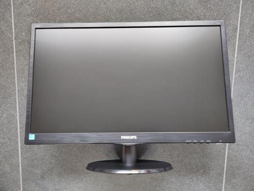 PC LED monitor Philips V223V5L, Computers en Software, Monitoren, Zo goed als nieuw, 60 Hz of minder, VGA, Draaibaar, LED, Overige resoluties