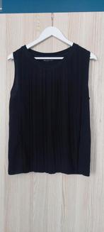 Top Marc Cain maat 4, Kleding | Dames, Ophalen of Verzenden, Zo goed als nieuw, Zwart, Zonder mouw