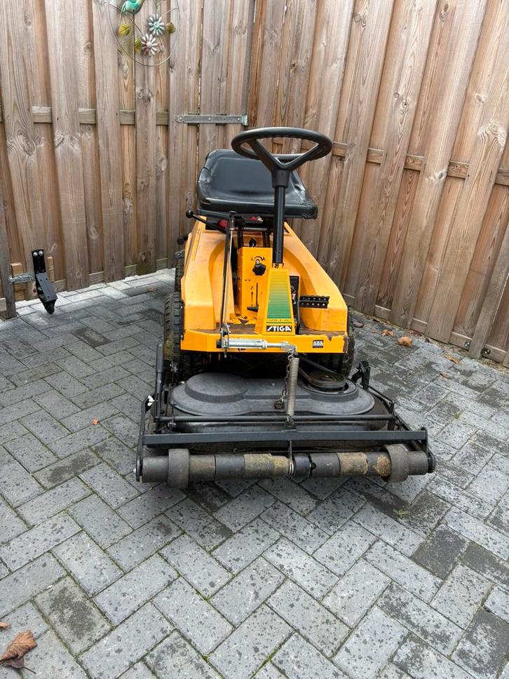 Stiga villa zitmaaier, Tuin en Terras, Zitmaaiers, Gebruikt, Ophalen