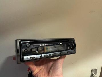 Pioneer Autoradio DEH-345R beschikbaar voor biedingen