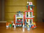 Lego City 60215 - Brandweerkazerne, Ophalen of Verzenden, Zo goed als nieuw, Complete set, Lego