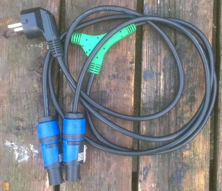 Spanningssnoer Powercon Schucko splitkabel, Muziek en Instrumenten, Kabels en Stekkers, Zo goed als nieuw, Apparatuur, Ophalen of Verzenden