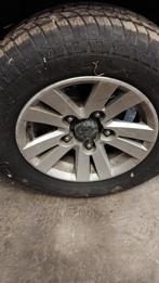 Suzuki Jimny Velgen + Radar Renegade Banden 205/70/15, Ophalen, Voor, Suzuki, Motorkap