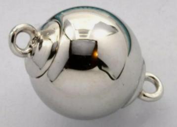 Nieuw zilveren slot beschikbaar voor biedingen