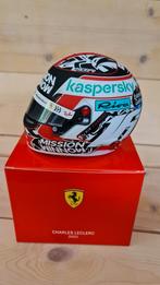 Charles Leclerc Scuderia Ferrari MW 2021 helm 1/2, Nieuw, Ophalen of Verzenden, Formule 1
