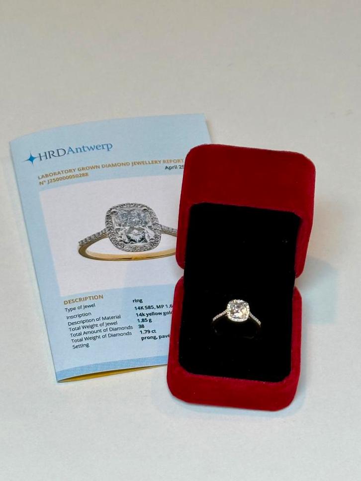 Nieuwe gouden ring met diamanten 1.79ct en HRD certificaat!, Sieraden, Tassen en Uiterlijk, Ringen, Nieuw, Dame, 17 tot 18, Goud
