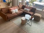 (Hoek)bank bruin/cognac met zwart metalen poot, Huis en Inrichting, Banken | Complete zithoeken, Ophalen, Gebruikt