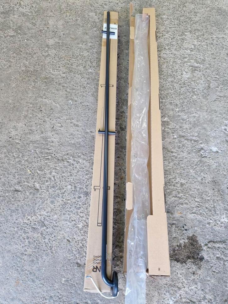 2x Elektrische Handdoekdroger - Nieuw in doos!, Huis en Inrichting, Badkamer | Badkamermeubels, Nieuw, Overige typen, 150 tot 200 cm