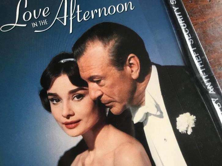 LOVE IN THE AFTERNOON (Audrey Hepburn) US Import DVD – Nieuw, Cd's en Dvd's, Dvd's | Klassiekers, Nieuw in verpakking, Komedie