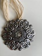 Mooie Medaillon ketting, vintage, Overige materialen, Ophalen of Verzenden, Zo goed als nieuw, Bloem of Plant