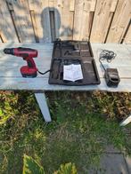 Accu boormachine 18 Volt, Ophalen of Verzenden, Zo goed als nieuw, Boor- en Schroefmachine, Variabele snelheid