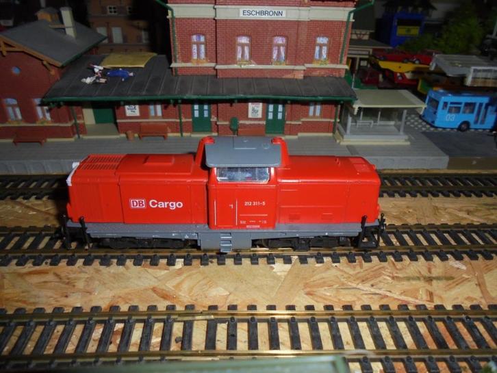Fleischman Diesellok 4229 Baureie 212 DB, Hobby en Vrije tijd, Modeltreinen | H0, Zo goed als nieuw, Locomotief, Gelijkstroom
