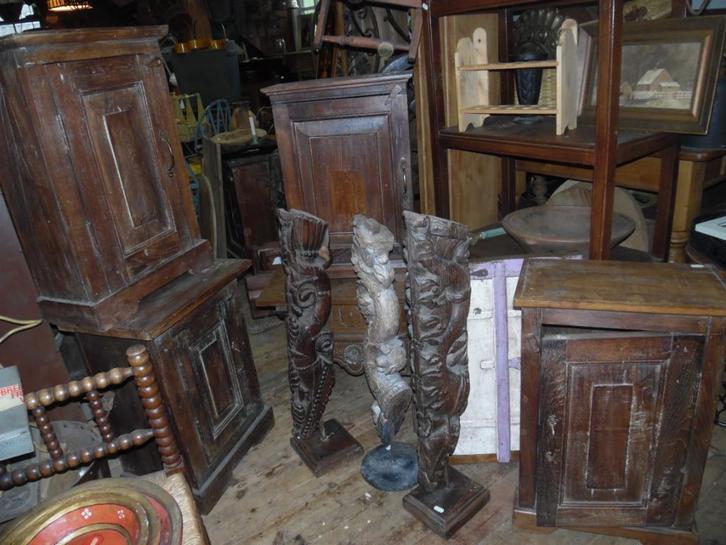 Antiek Curiosa uit India. Paard olifant olijfbak steenmal en, Antiek en Kunst, Kunst | Beelden en Houtsnijwerken, Ophalen