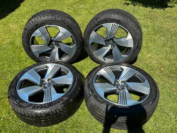 Audi e-tron velgen 21inch met goodyear eagle F1 265 / 45/R21 beschikbaar voor biedingen