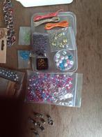 DIY - kraaltjes voor armbandjes - sieraden maken - allerlei, Ophalen of Verzenden, Zo goed als nieuw, Kraal