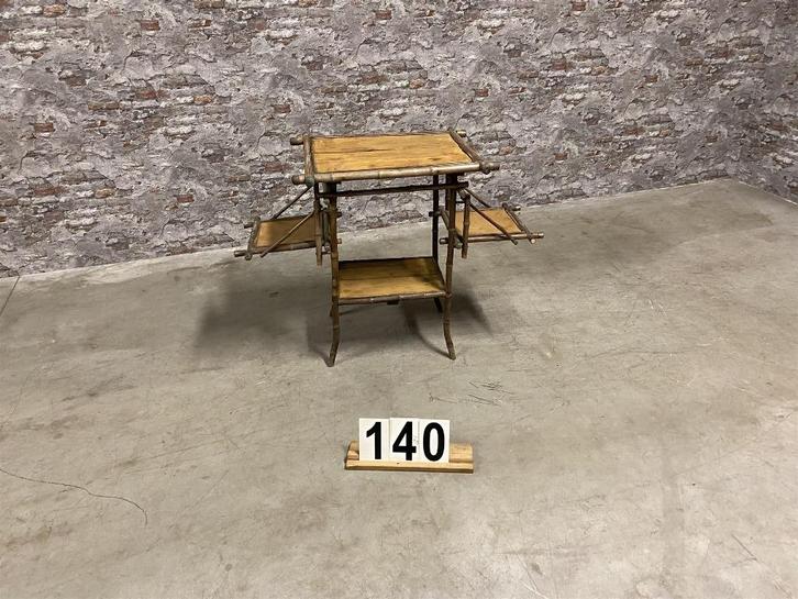 Vintage houten sidetable nr140, Huis en Inrichting, Tafels | Sidetables, Zo goed als nieuw, 50 tot 75 cm, 100 tot 150 cm, Rechthoekig