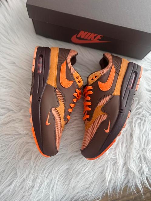 Nike Air Max 1 Koningsdag oranje eu 42 Nieuw in Doos, Kleding | Heren, Schoenen, Nieuw, Sneakers of Gympen, Overige kleuren, Ophalen of Verzenden