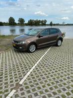 Volkswagen Polo 1.2 TSI 66KW 2016 Bruin, Auto's, Volkswagen, Stof, Zwart, 4 cilinders, Bruin