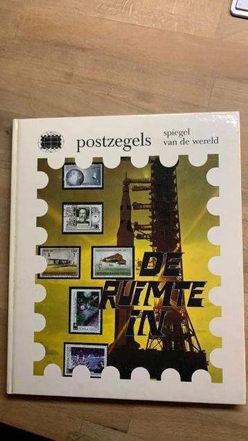 Boek Postzegels Ruimtevaart - spiegel van de wereld beschikbaar voor biedingen