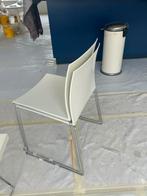 Arper Stoel - 4 x Wit en 2x Wit/groen(per set of los), Huis en Inrichting, Stoelen, Ophalen, Gebruikt, Wit, Metaal