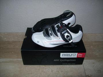 Nieuwe Agu Tavon Race schoenen wit maat 39, 40 beschikbaar voor biedingen
