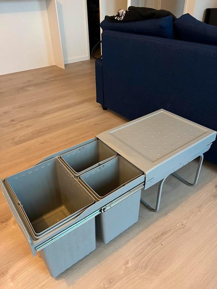 40L Recycling Trash Bins – 3 Compartments (20L + 2x10L), Huis en Inrichting, Woonaccessoires | Prullenbakken, Gebruikt, Kunststof